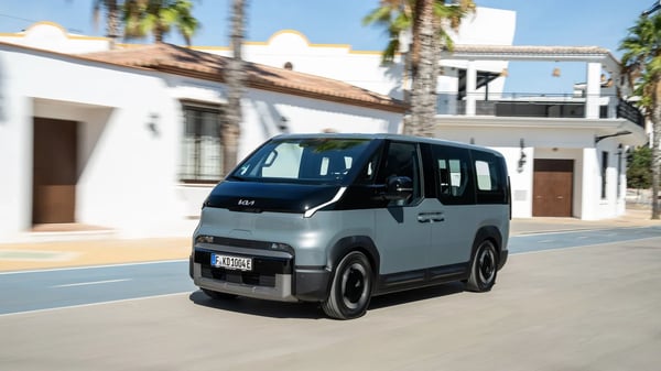 Kia PV5 Passenger vitré, vue extérieure