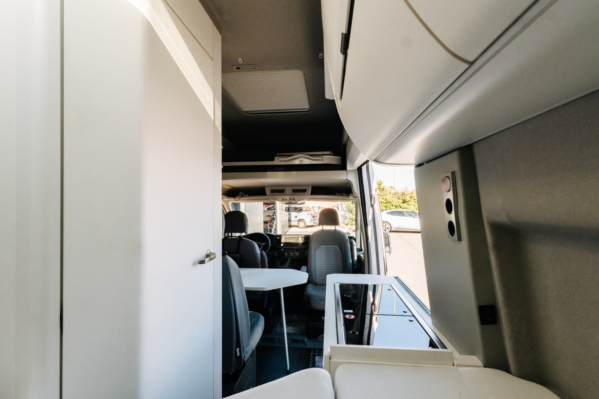 Grand California — intérieur