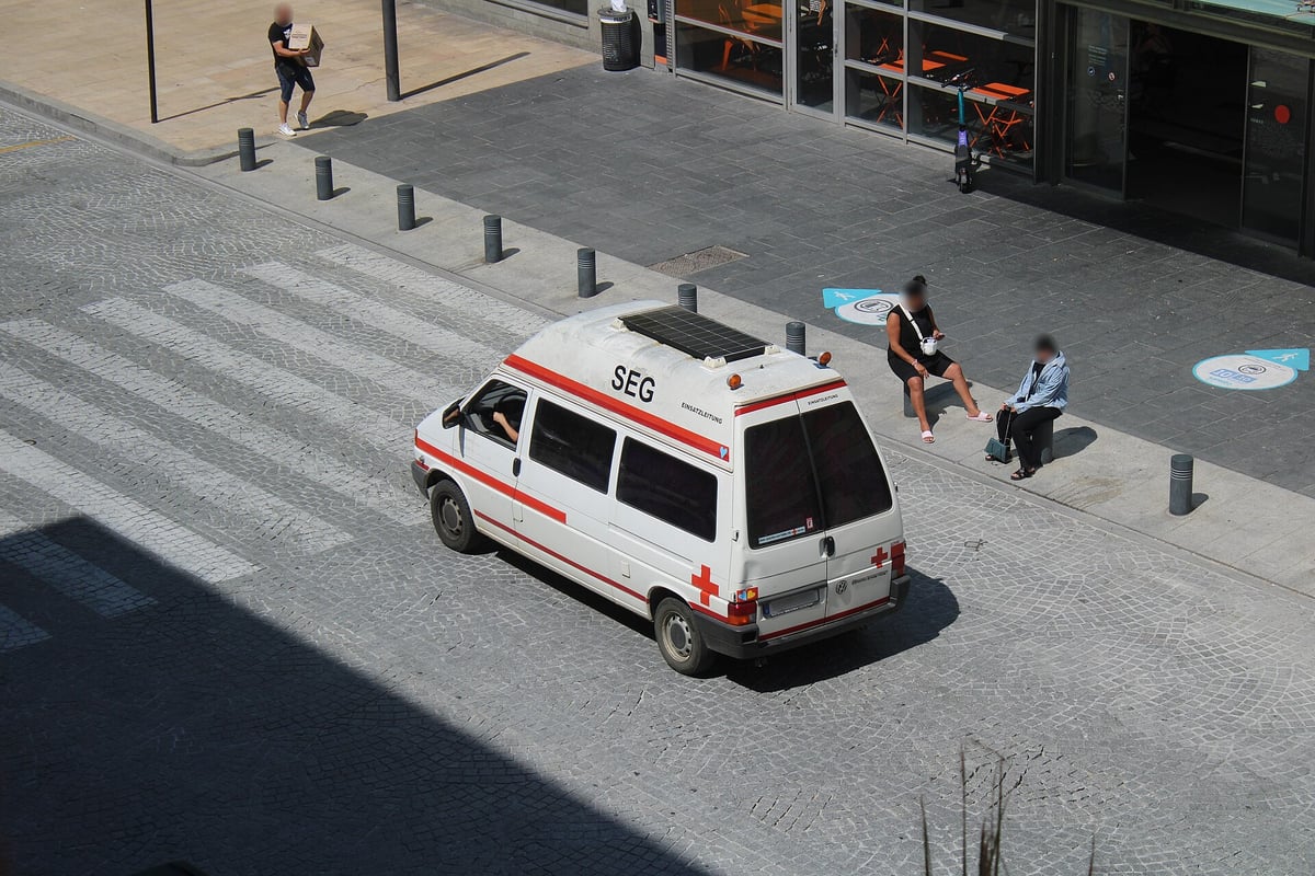 Volkswagen Transporter T4, van compact, vue de profil