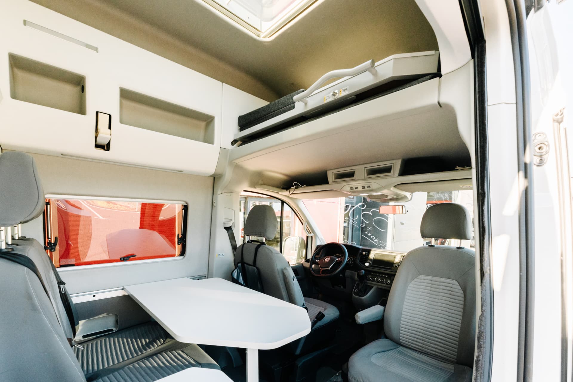 Grand California — intérieur