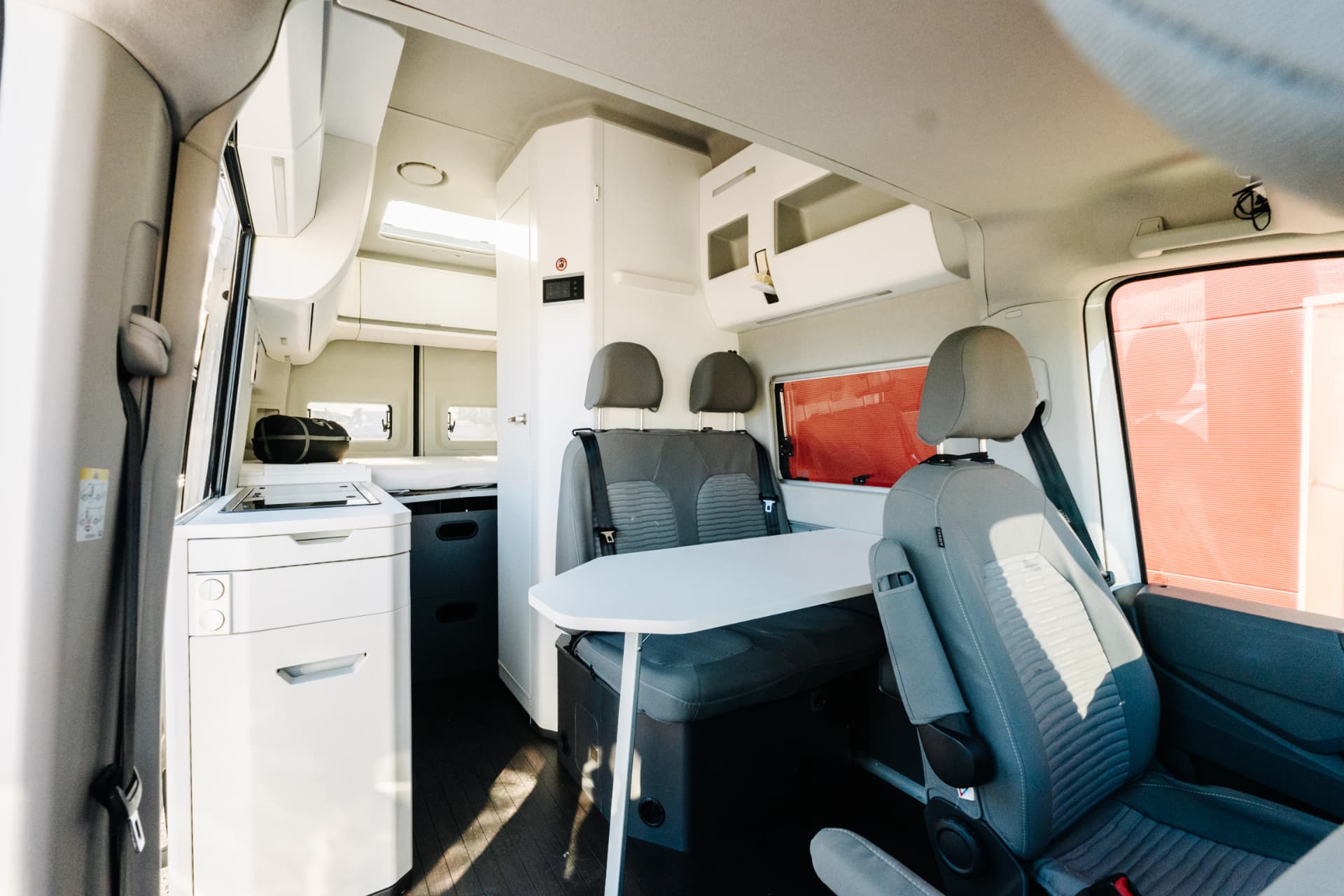 Grand California — intérieur