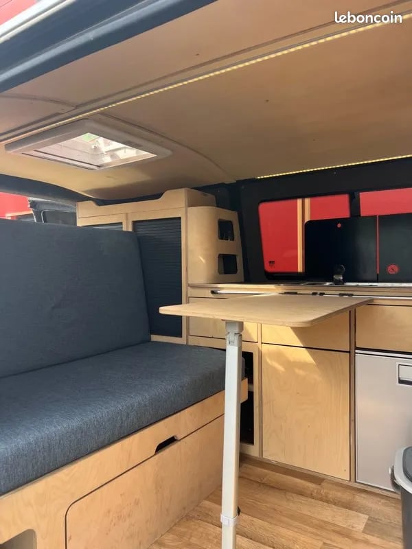 Volkswagen T5 VASP 102 ch — extérieur