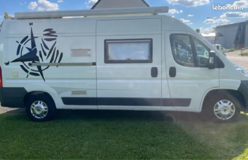 Volkswagen T5 VASP 102 ch — aménagement
