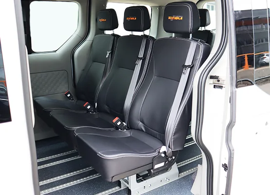 Photo Schnierle sur Kia PV5 Passenger : Sièges installés. Illustration fabricant, pas une implantation Cargo VLM.